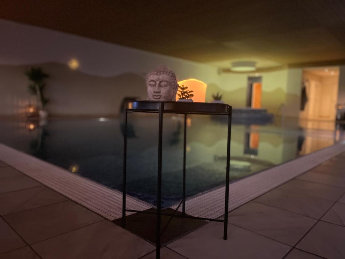 Froejel Resort & Spa Bagian luar foto